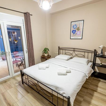 Appartement Oasis In The Centre à Athènes Extérieur photo