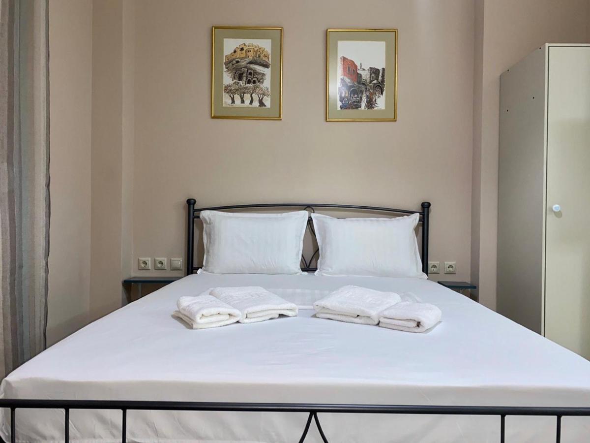 Appartement Oasis In The Centre à Athènes Extérieur photo