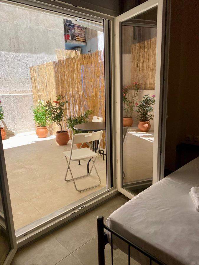 Appartement Oasis In The Centre à Athènes Extérieur photo