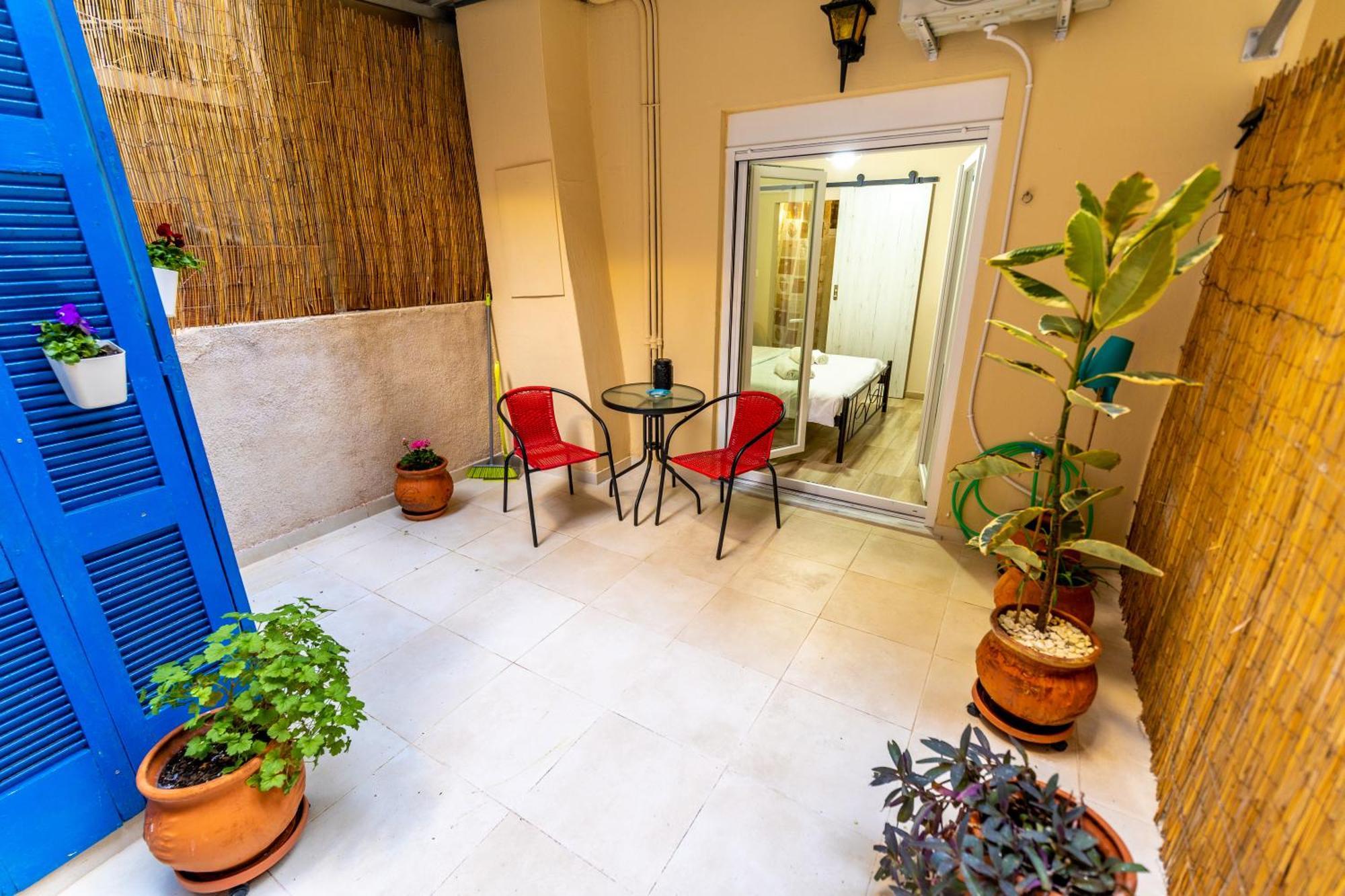 Appartement Oasis In The Centre à Athènes Extérieur photo